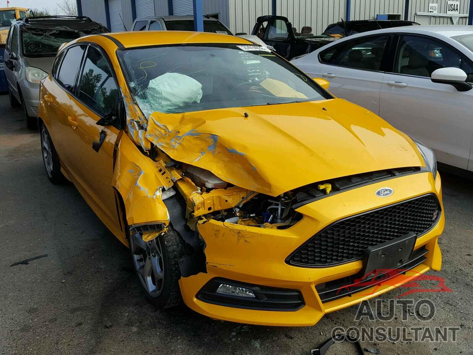FORD FOCUS 2016 - 1FADP3L9XGL319428