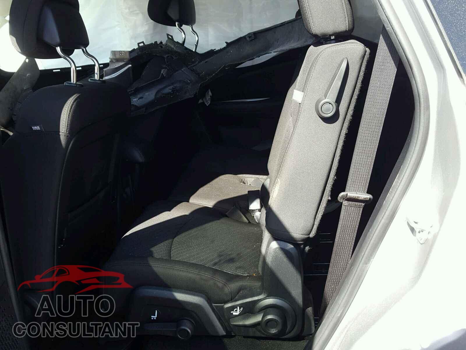 DODGE JOURNEY 2017 - 3C4PDCBG0HT576345