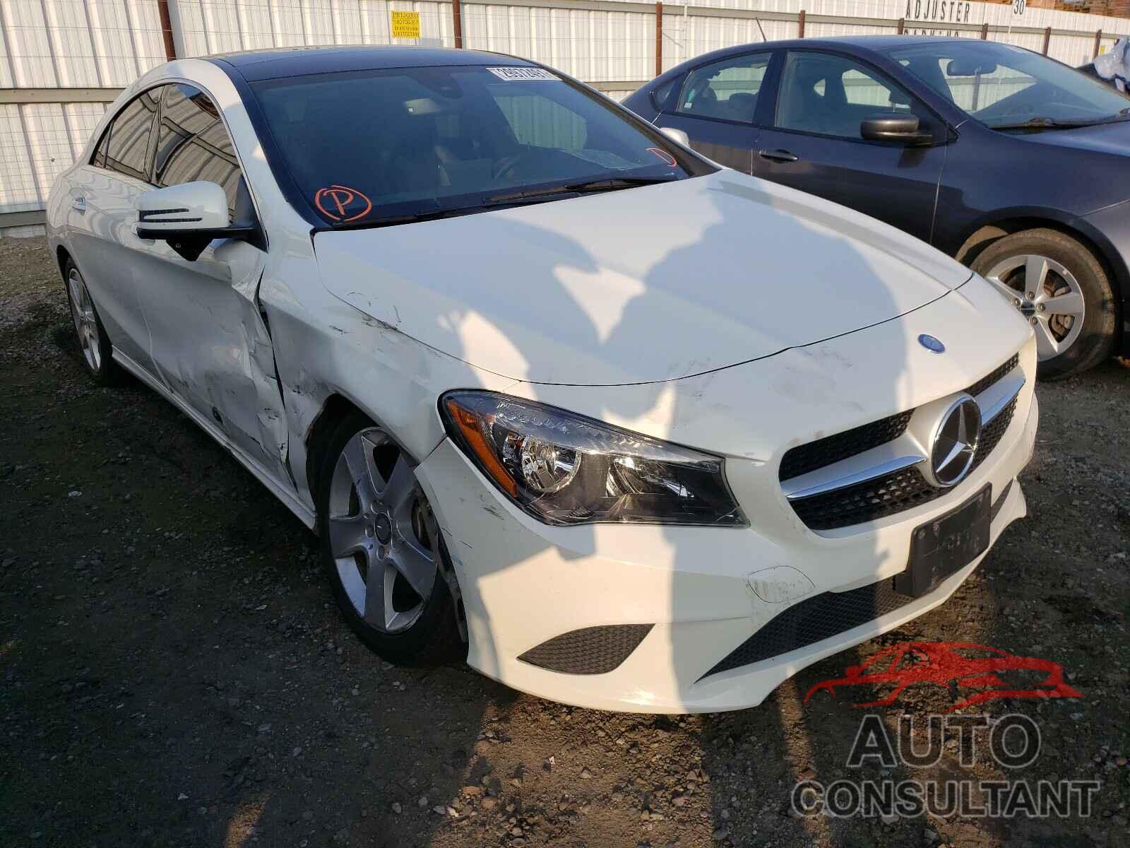 MERCEDES-BENZ C CLASS 2015 - 3N1CN7AP8KL875967