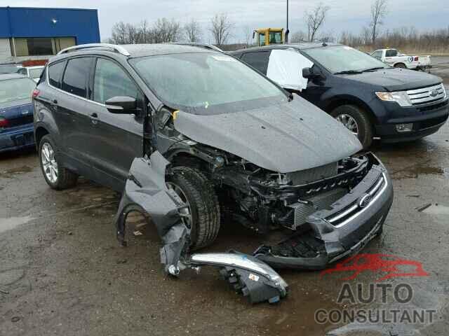 FORD ESCAPE 2015 - 1FMCU0J95FUC60017
