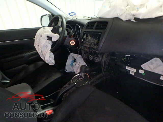 MITSUBISHI OUTLANDER 2015 - 4A4AP3AUXFE004046