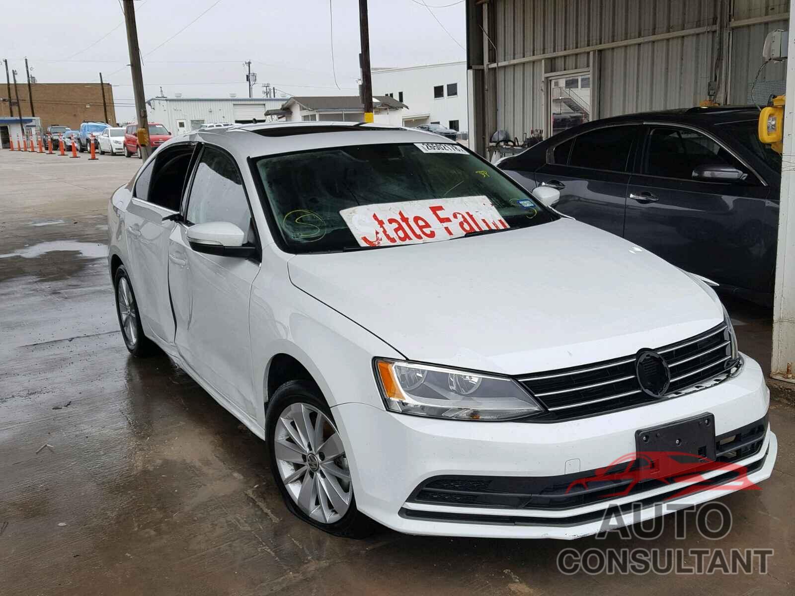 VOLKSWAGEN JETTA 2016 - 3VWD67AJXGM338526