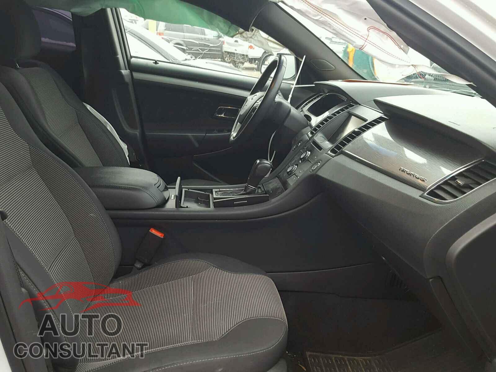 FORD TAURUS 2015 - 1FAHP2E85FG125512