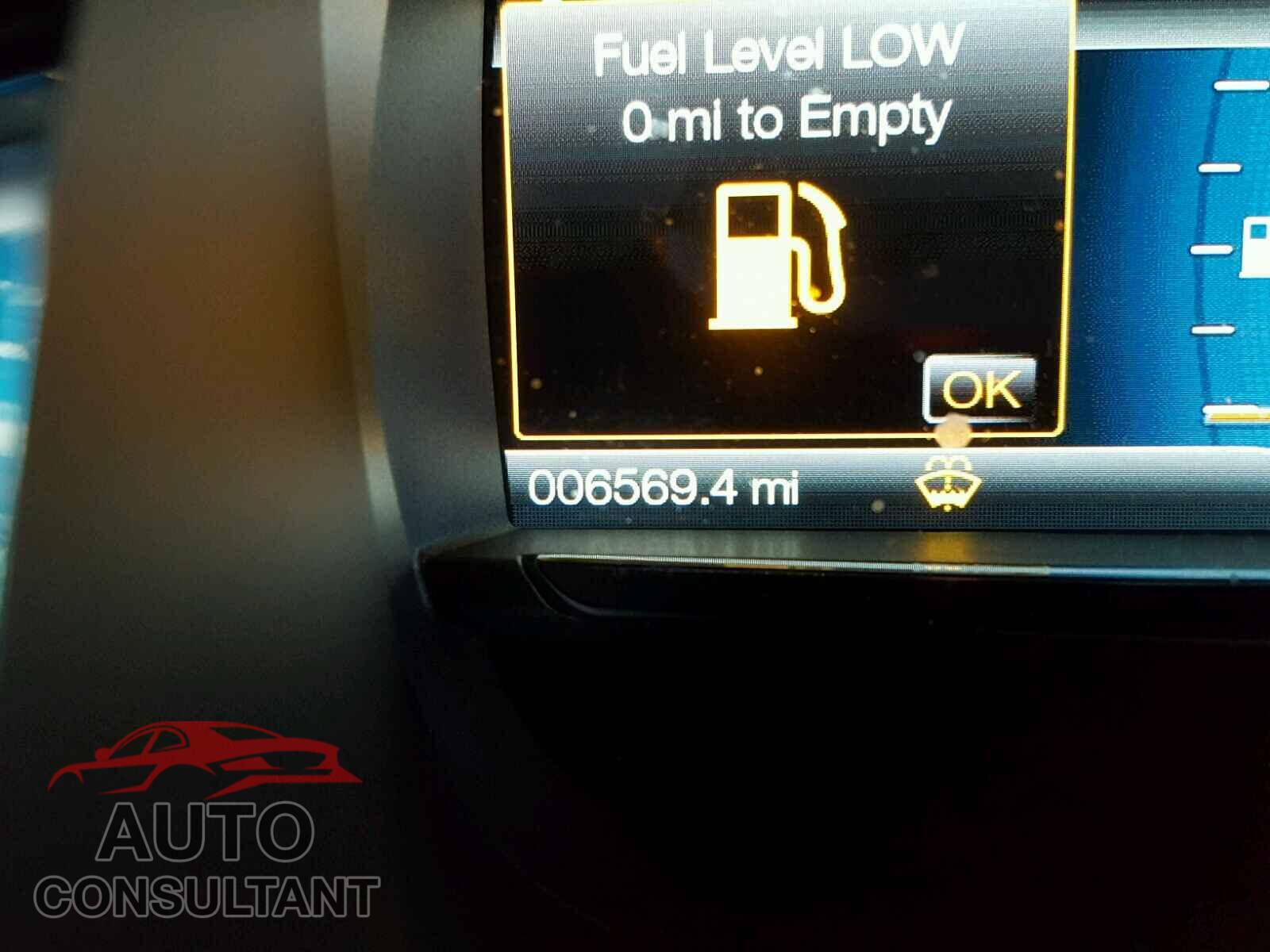 FORD TAURUS 2017 - 1FAHP2KT2HG122465