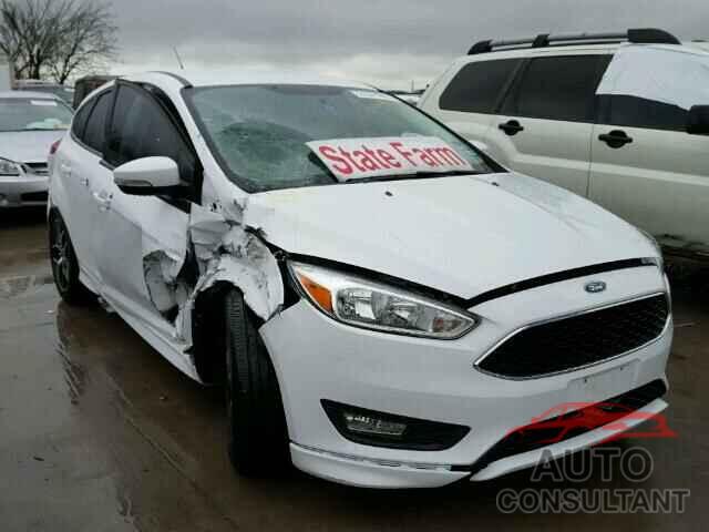 FORD FOCUS 2015 - 1FADP3K26FL323365