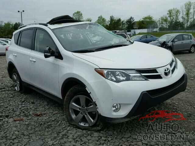 TOYOTA RAV4 2015 - JTMRFREV7FD104145
