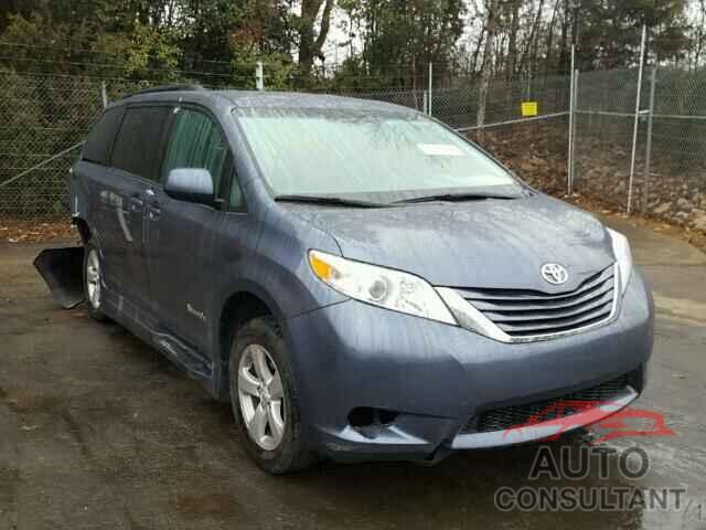 TOYOTA SIENNA 2015 - 5TDKK3DCXFS687504