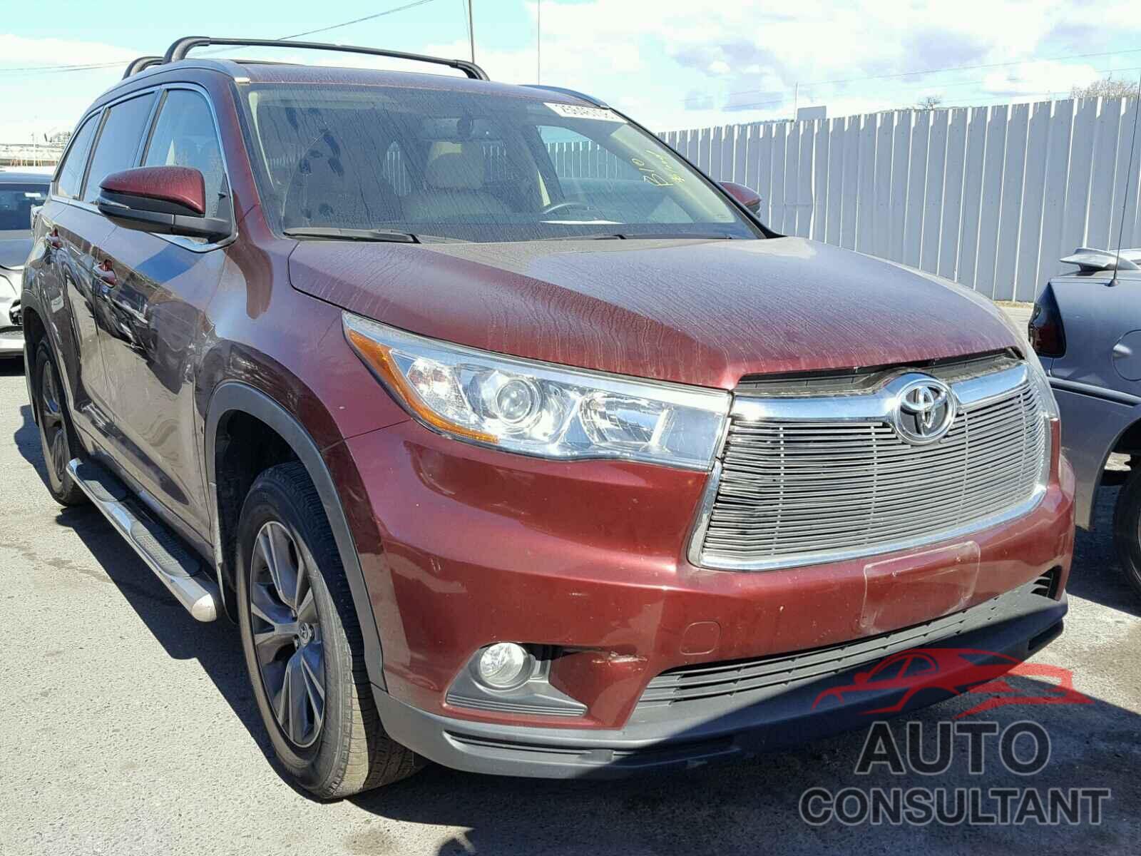 TOYOTA HIGHLANDER 2015 - 5TDJKRFH9FS072904