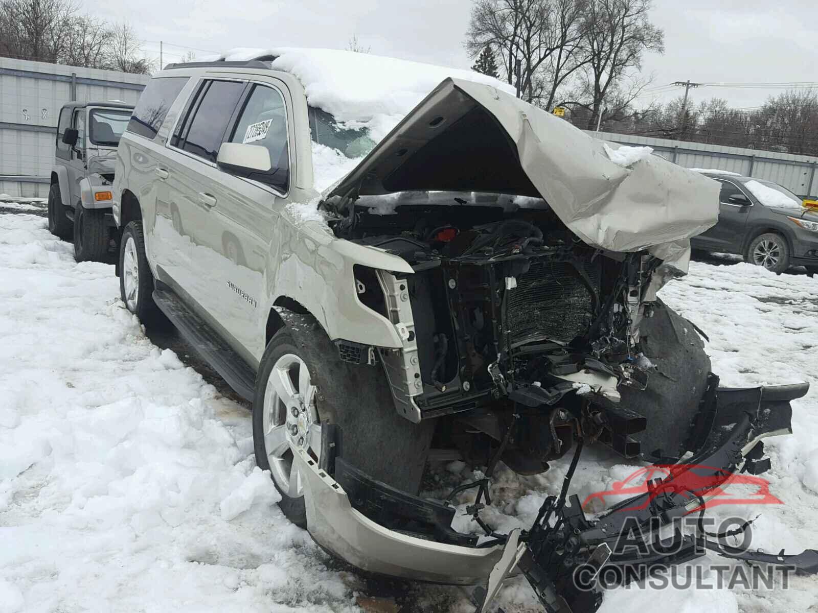 CHEVROLET SUBURBAN 2015 - 1GNSKJKC5FR635677