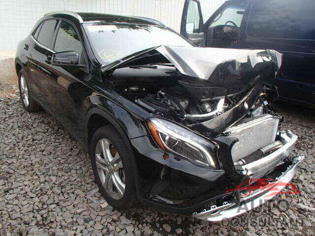 MERCEDES-BENZ GLK250 2015 - WDCTG4GB2FJ085542