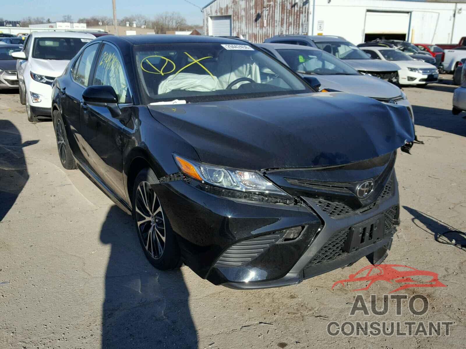 TOYOTA CAMRY 2018 - JTNB11HK6J3032335