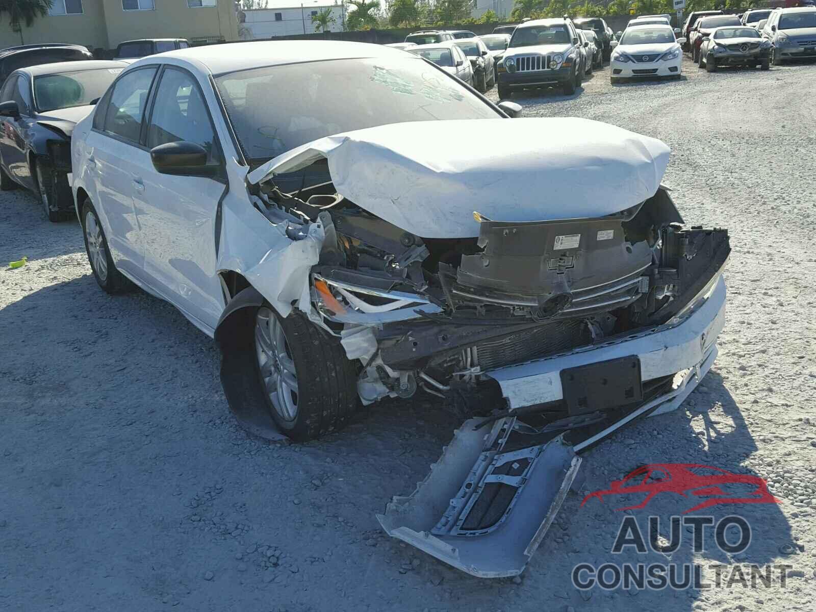 VOLKSWAGEN JETTA 2015 - 3VW2K7AJ4FM248399