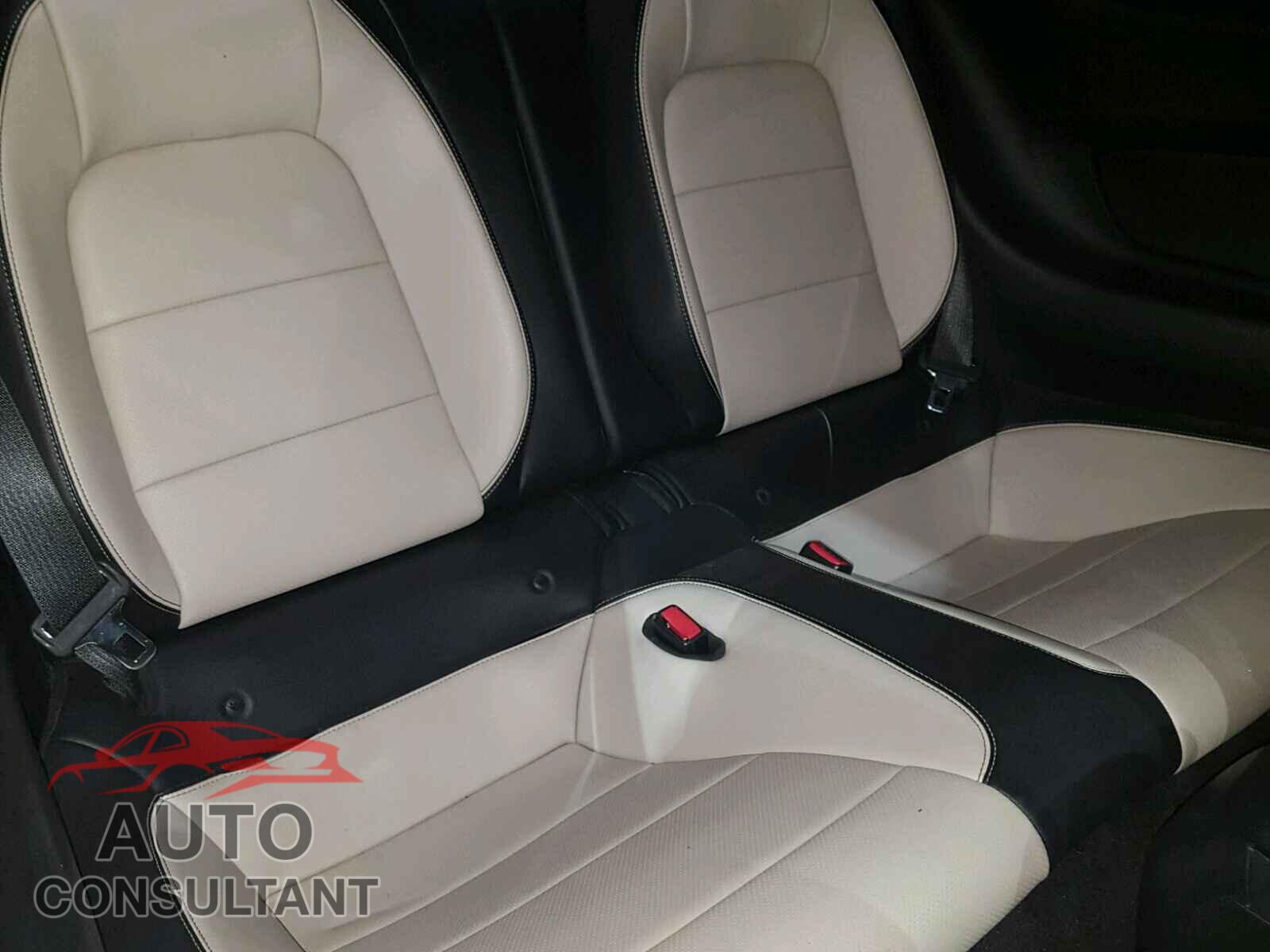 FORD MUSTANG 2015 - 1FA6P8TH2F5356487