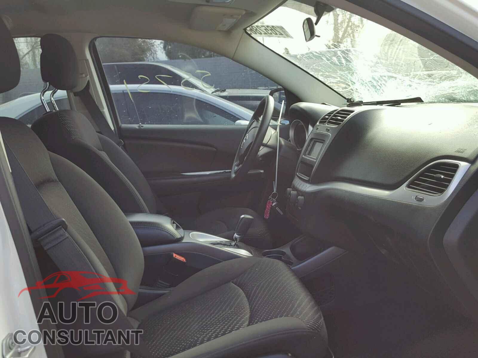 DODGE JOURNEY 2015 - 3C4PDCAB2FT537565