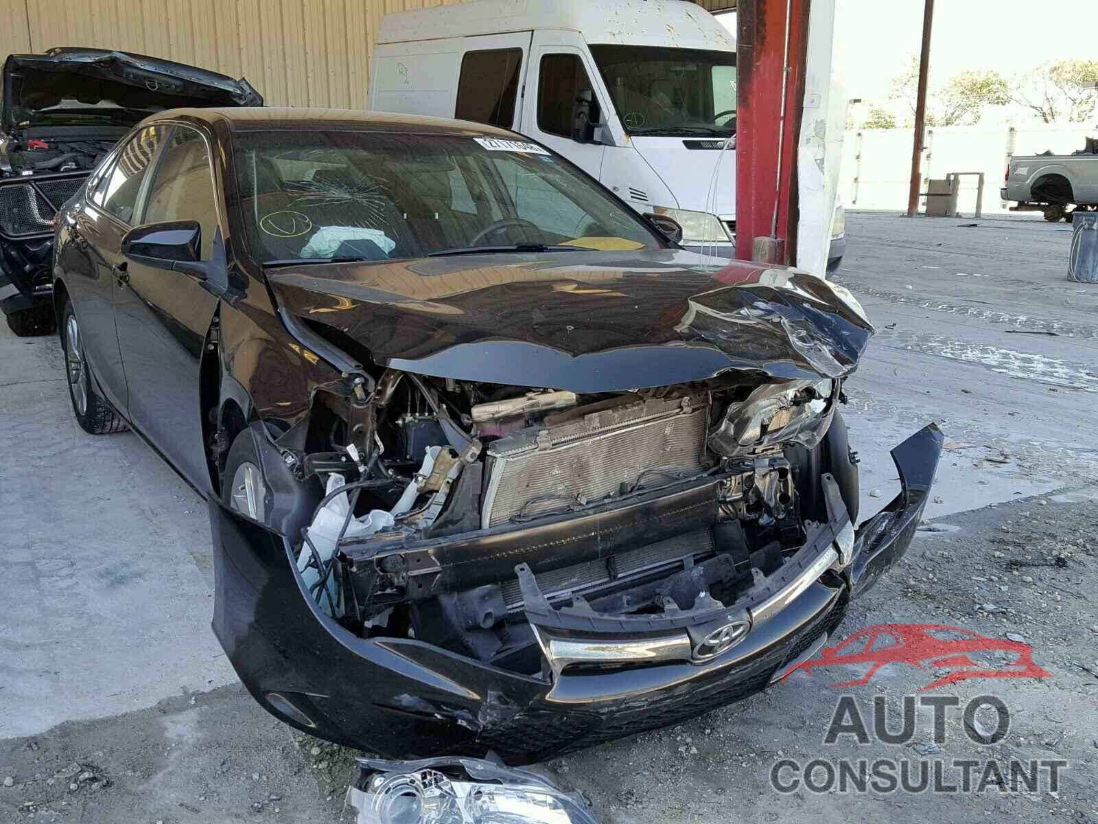 TOYOTA CAMRY 2015 - 4T1BF1FK1FU923624