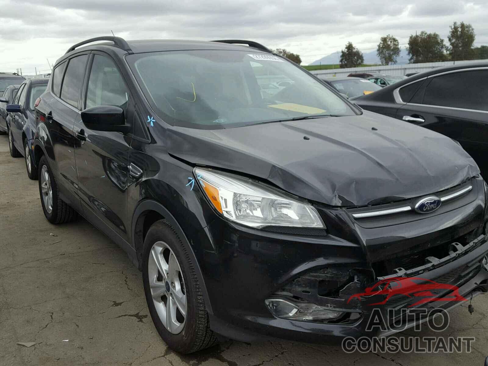 FORD ESCAPE 2015 - 1FMCU0G94FUB96740
