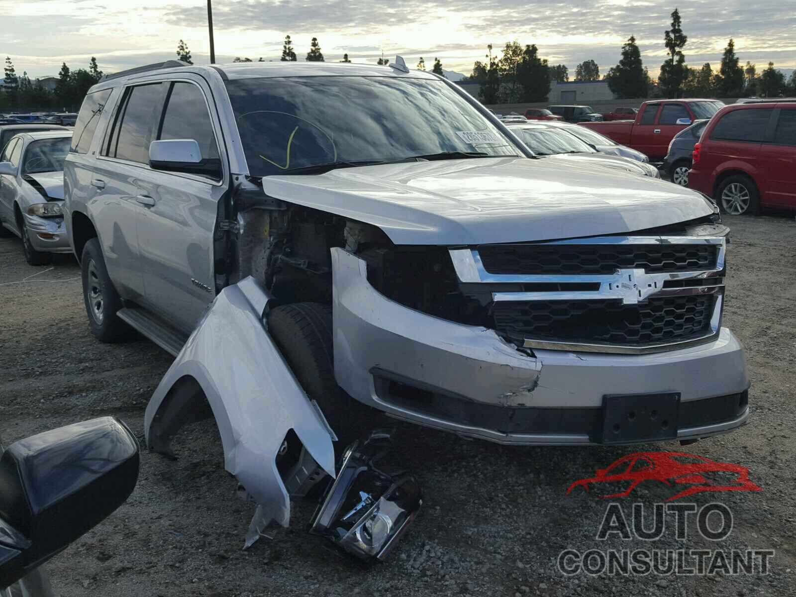 CHEVROLET TAHOE 2015 - 1GNSCBKC1FR535143