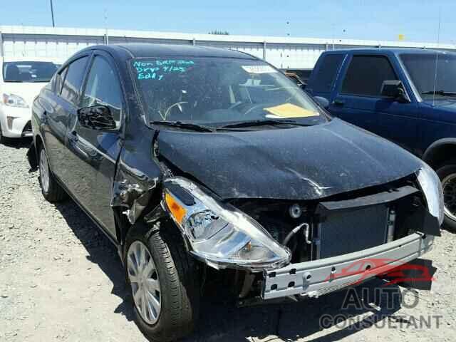 NISSAN VERSA 2017 - 3N1CN7APXHL811096