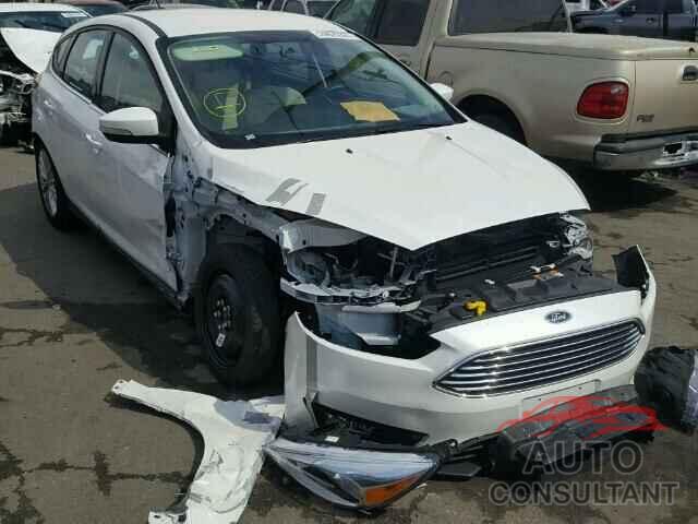 FORD FOCUS 2016 - 1FADP3N23GL256236