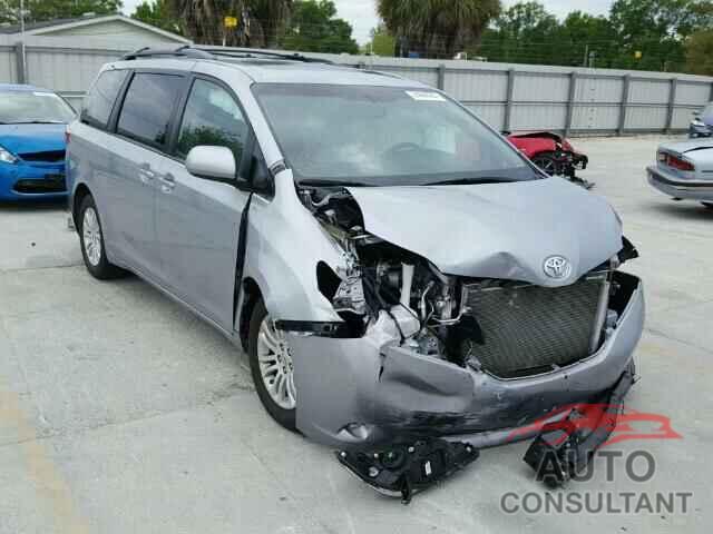 TOYOTA SIENNA 2015 - 5TDYK3DC7FS616044