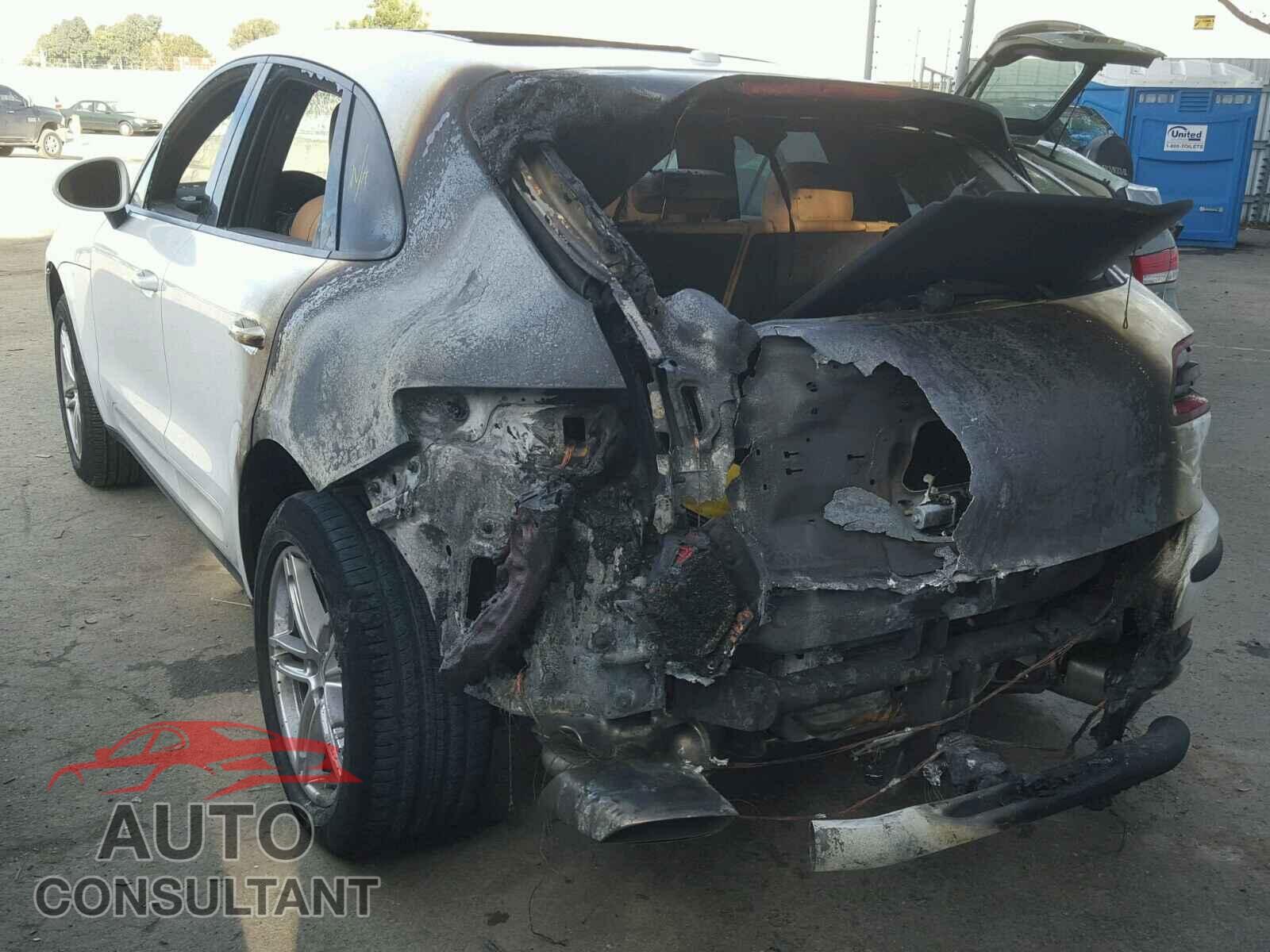 PORSCHE MACAN 2017 - WP1AA2A53HLB83989