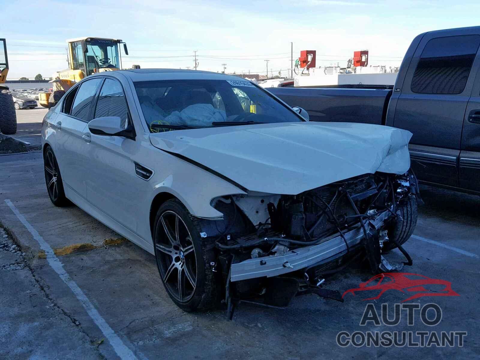 BMW M5 2015 - WBSFV9C5XFD595375