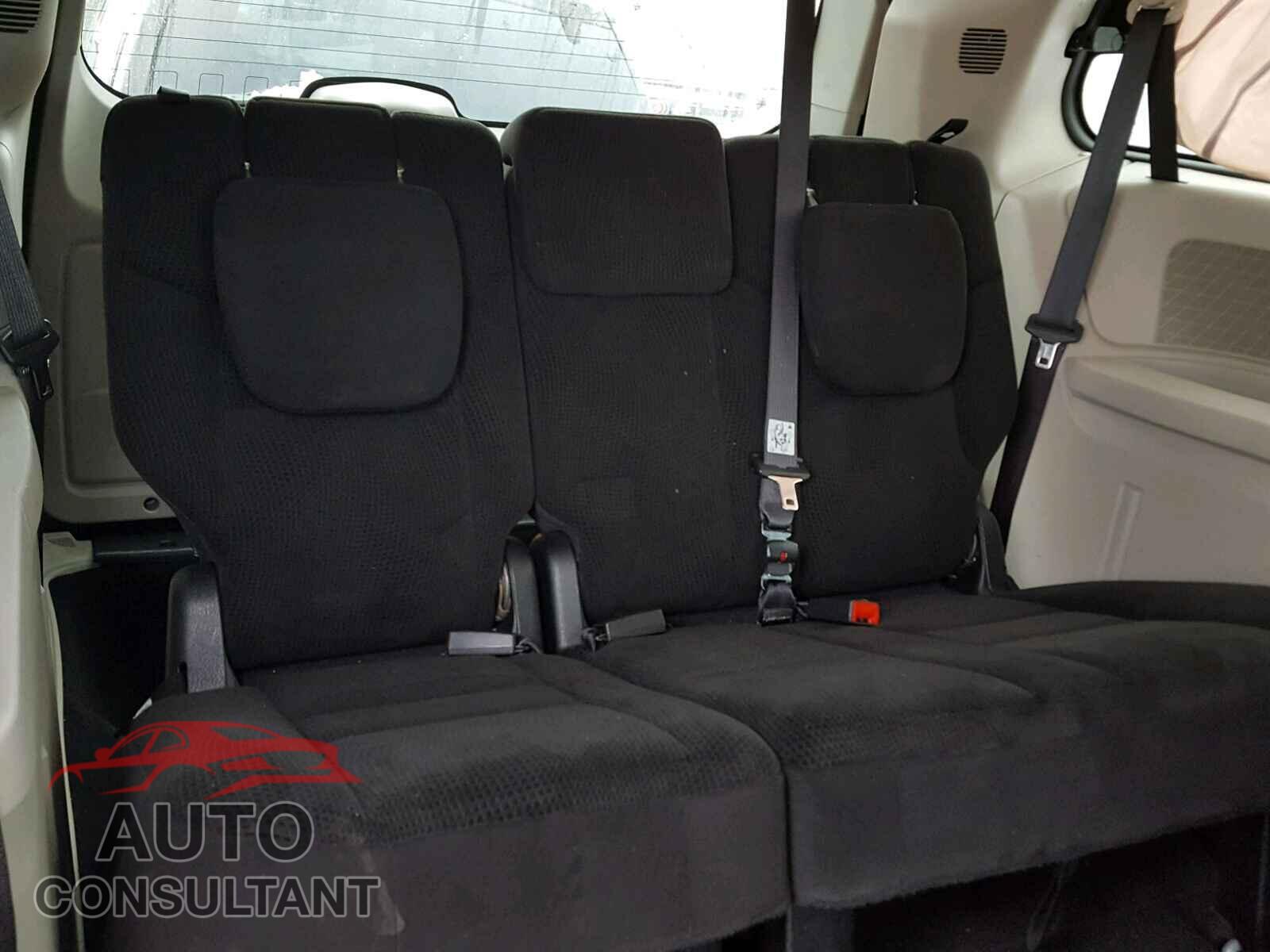 DODGE CARAVAN 2015 - 2C4RDGCG5FR733849