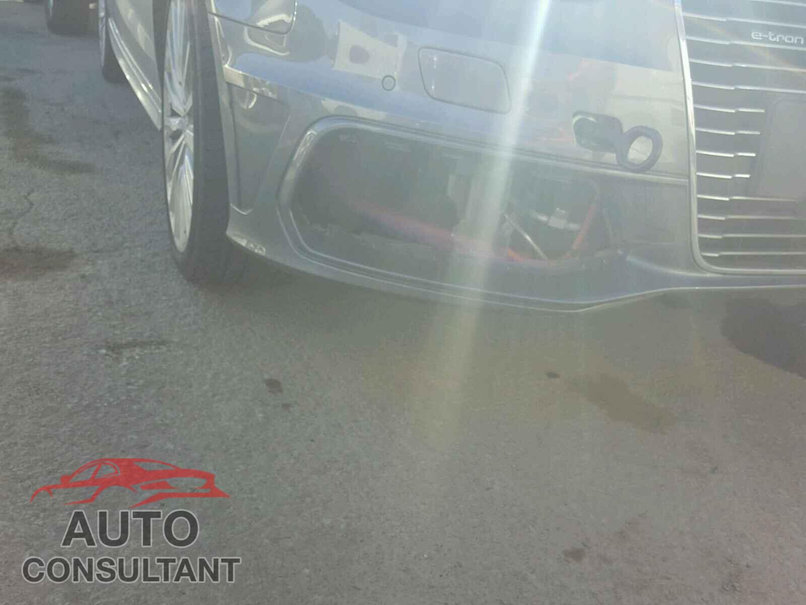 AUDI A3 2016 - WAUTPBFF5GA098217