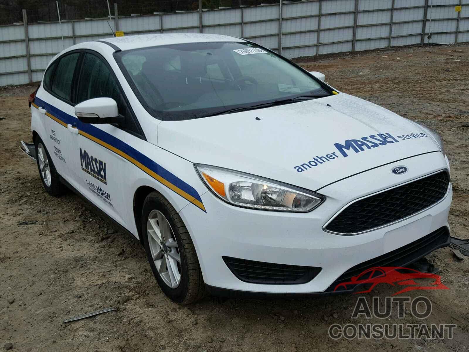FORD FOCUS 2016 - 1FADP3K23GL264552
