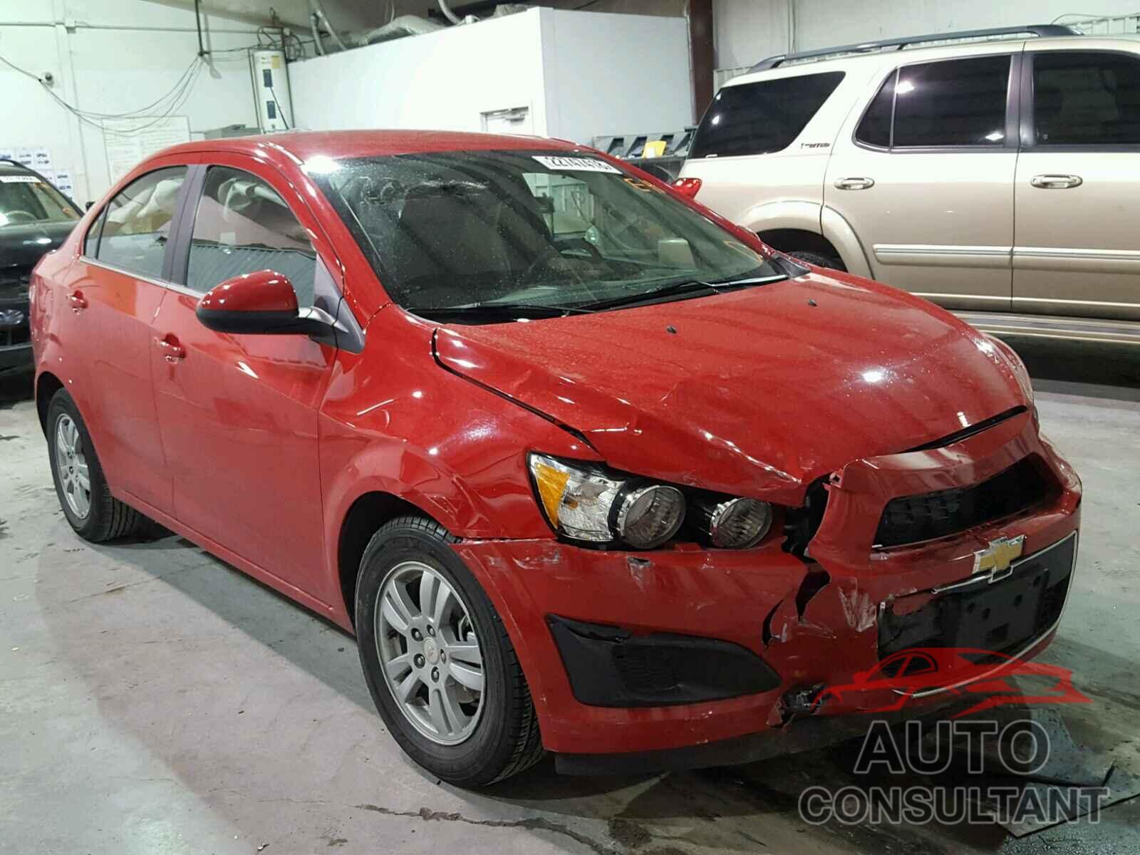 CHEVROLET SONIC 2015 - 1G1JC5SG9F4207581