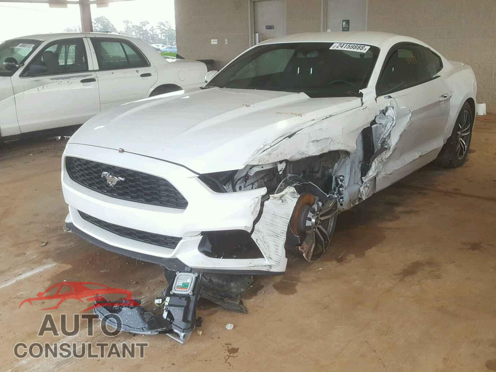 FORD MUSTANG 2017 - 1FA6P8THXH5270816