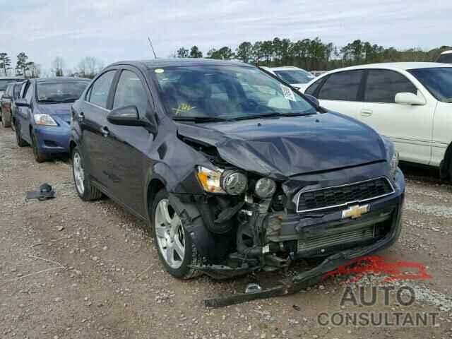 CHEVROLET SONIC 2016 - 1G1JE5SB8G4161189