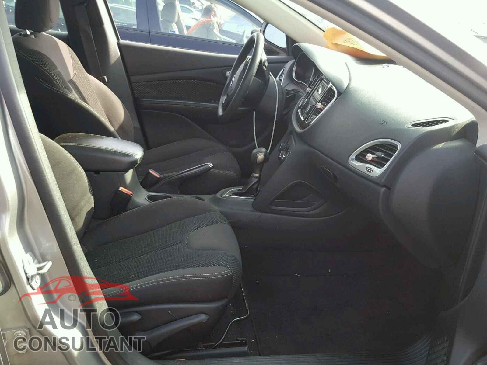 DODGE DART 2015 - 1C3CDFBB5FD192881