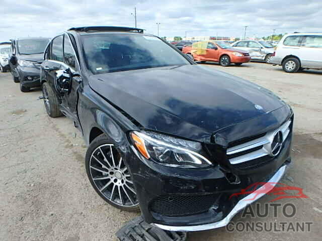 MERCEDES-BENZ C300 2015 - 55SWF4KB0FU008140