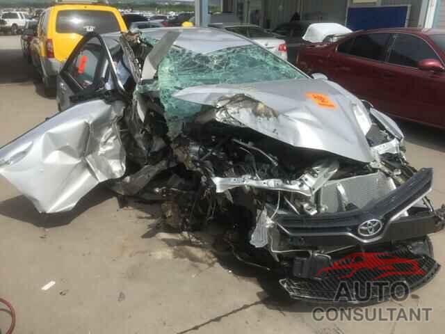TOYOTA COROLLA 2015 - 5YFBURHE5FP284399