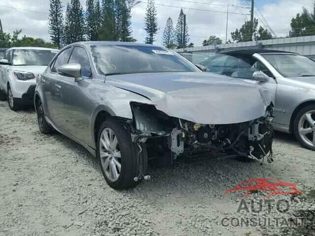 LEXUS IS200 2016 - JTHBA1D24G5018679