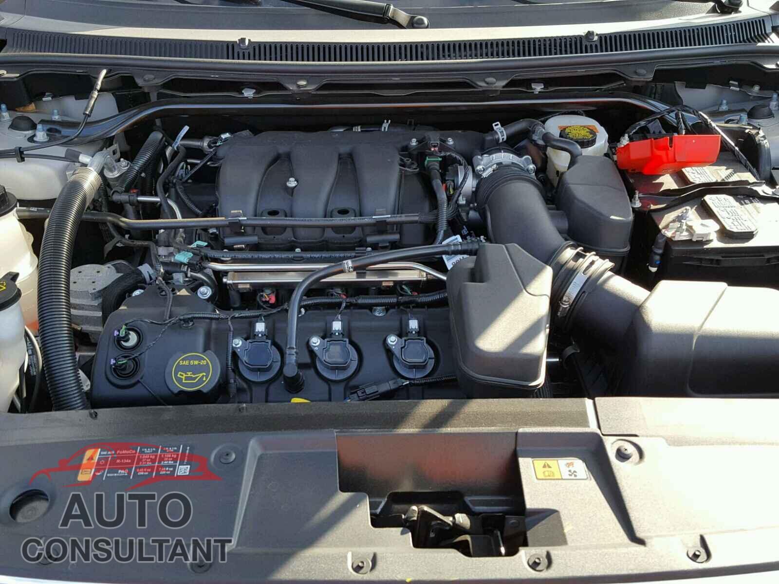 FORD FLEX 2018 - 2FMGK5C80JBA07551