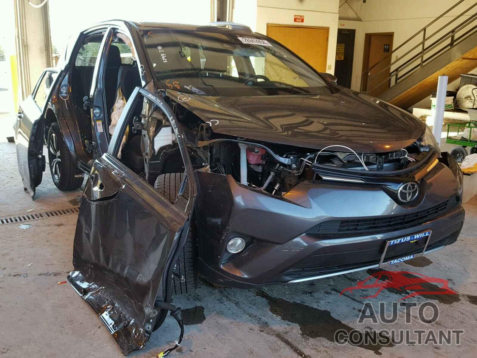 TOYOTA RAV4 2017 - 2T3RFREV9HW577180