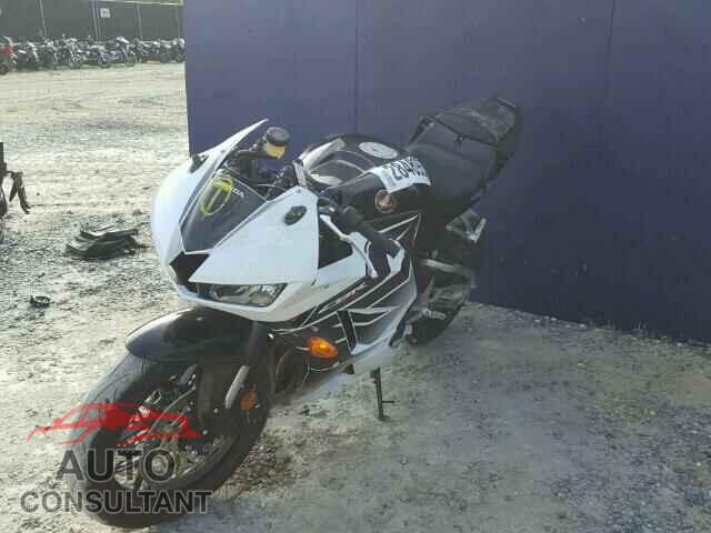 HONDA CBR CYCLE 2016 - JH2PC40J5GK200478