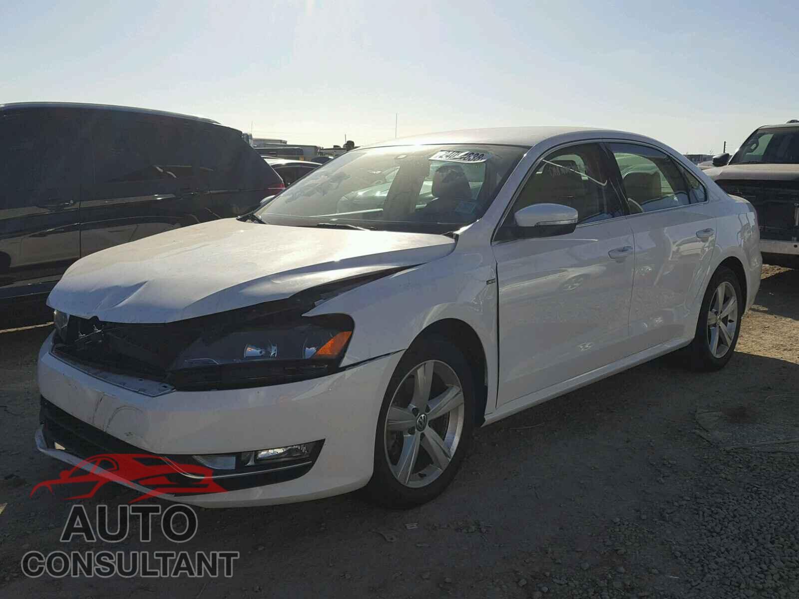 VOLKSWAGEN PASSAT 2015 - 1VWAS7A35FC114998