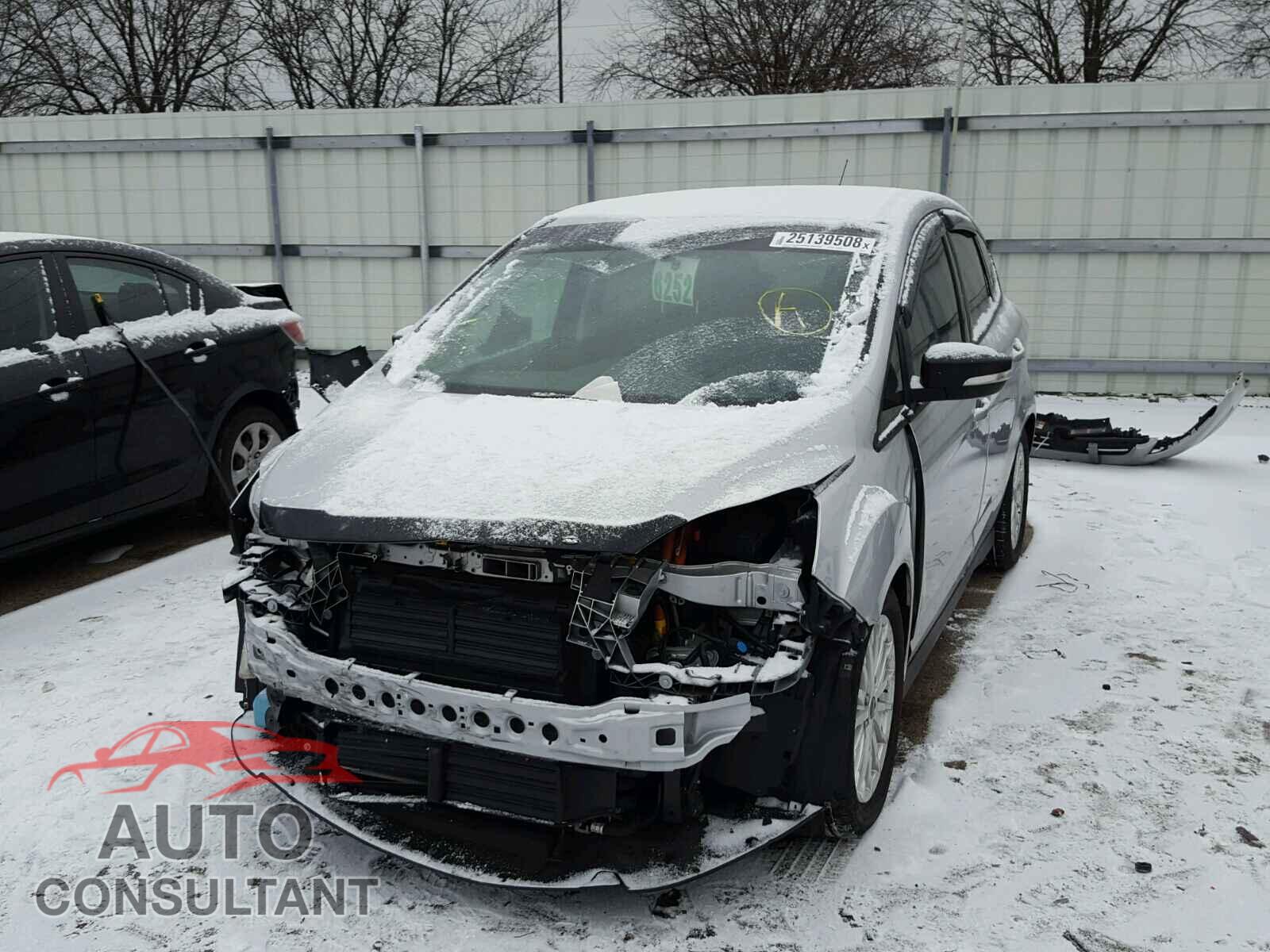 FORD CMAX 2016 - 1FADP5AU0GL106619