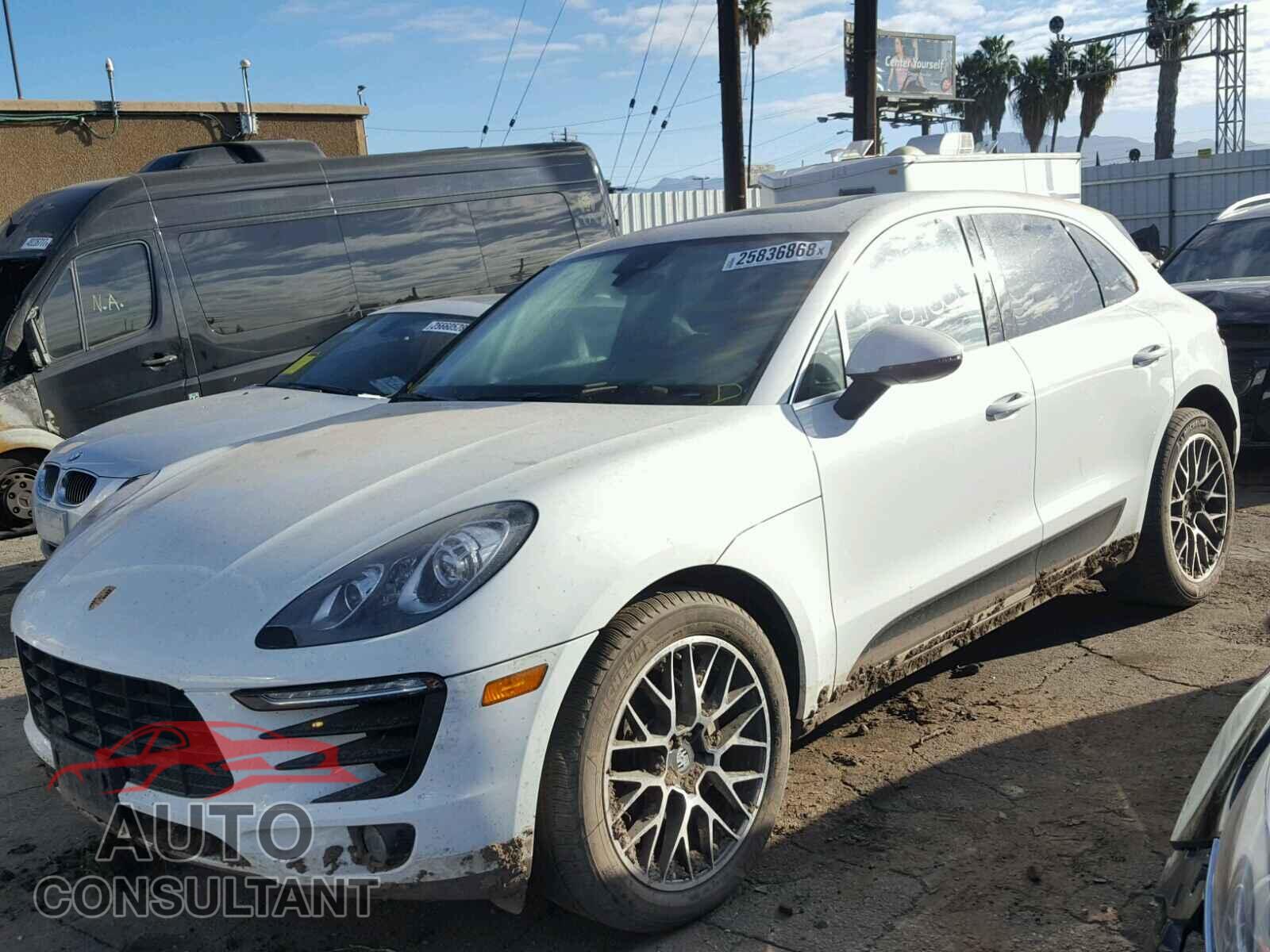 PORSCHE MACAN 2017 - WP1AB2A57HLB11447
