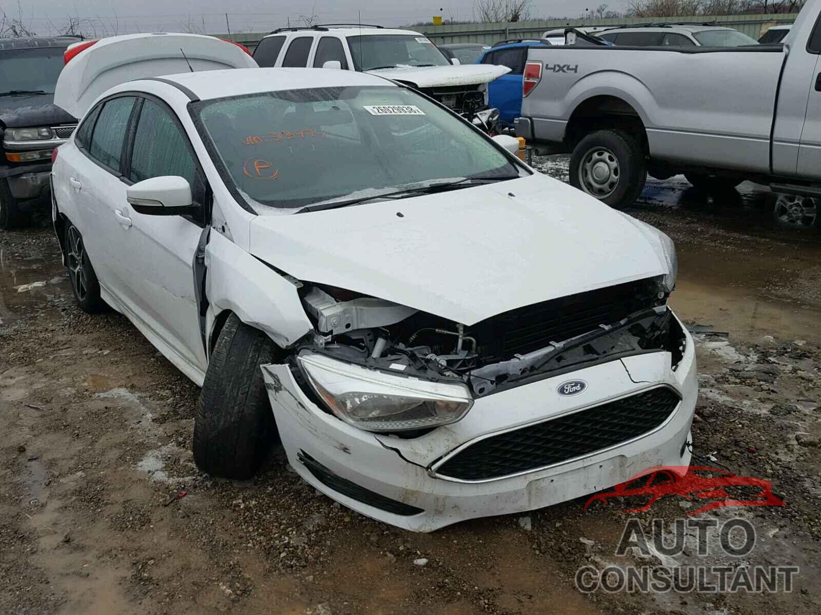 FORD FOCUS 2015 - 1FADP3F20FL313974