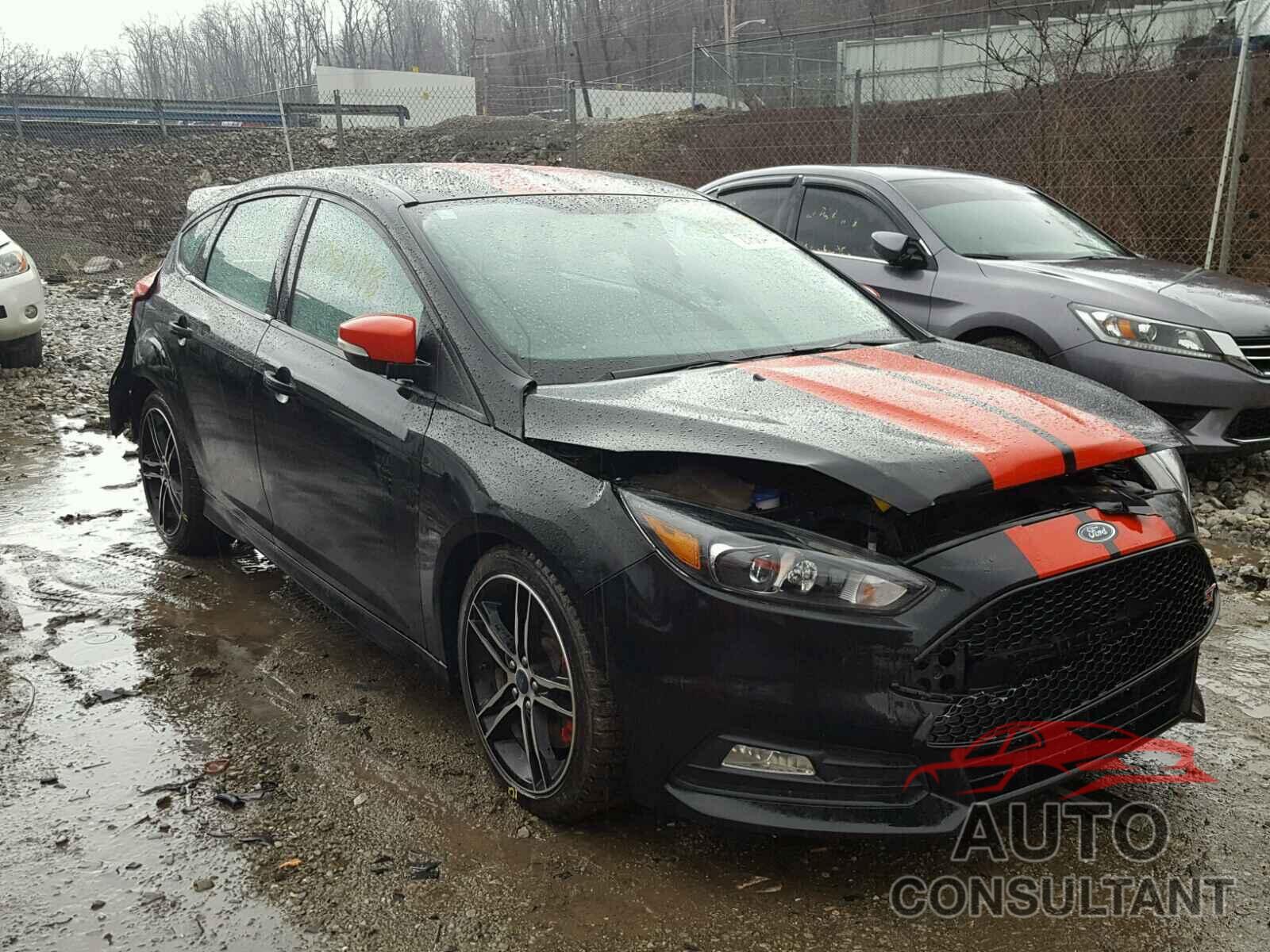 FORD FOCUS 2015 - 1FADP3L92FL346508