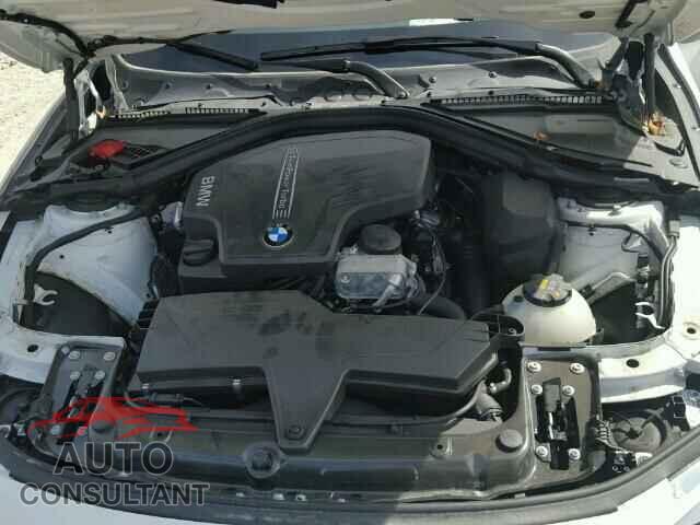 BMW 3 SERIES 2016 - WBA8E3G50GNU02179