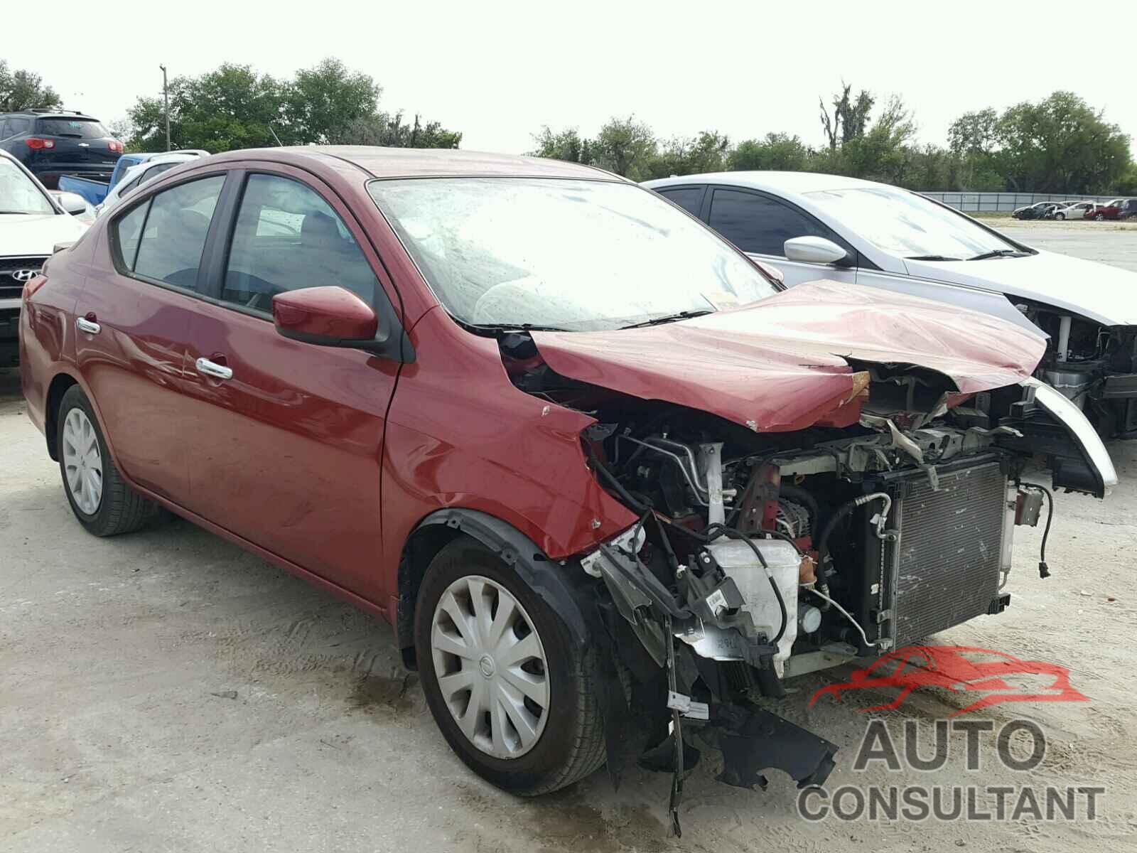 NISSAN VERSA 2015 - 3N1CN7AP4FL808045