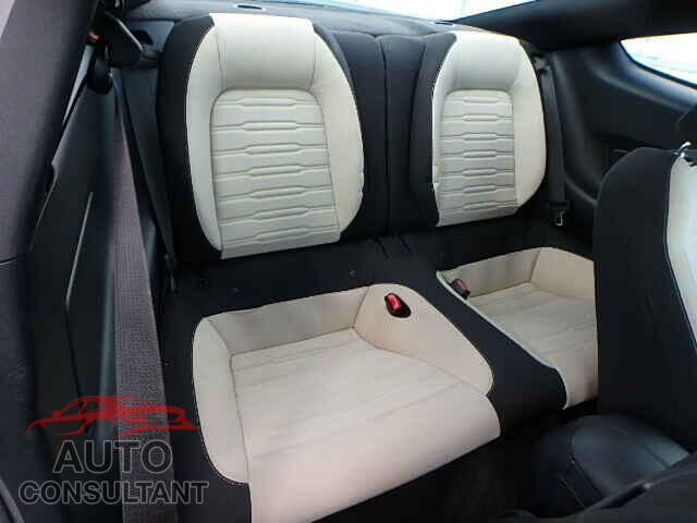 FORD MUSTANG 2015 - 1FA6P8TH8F5335207