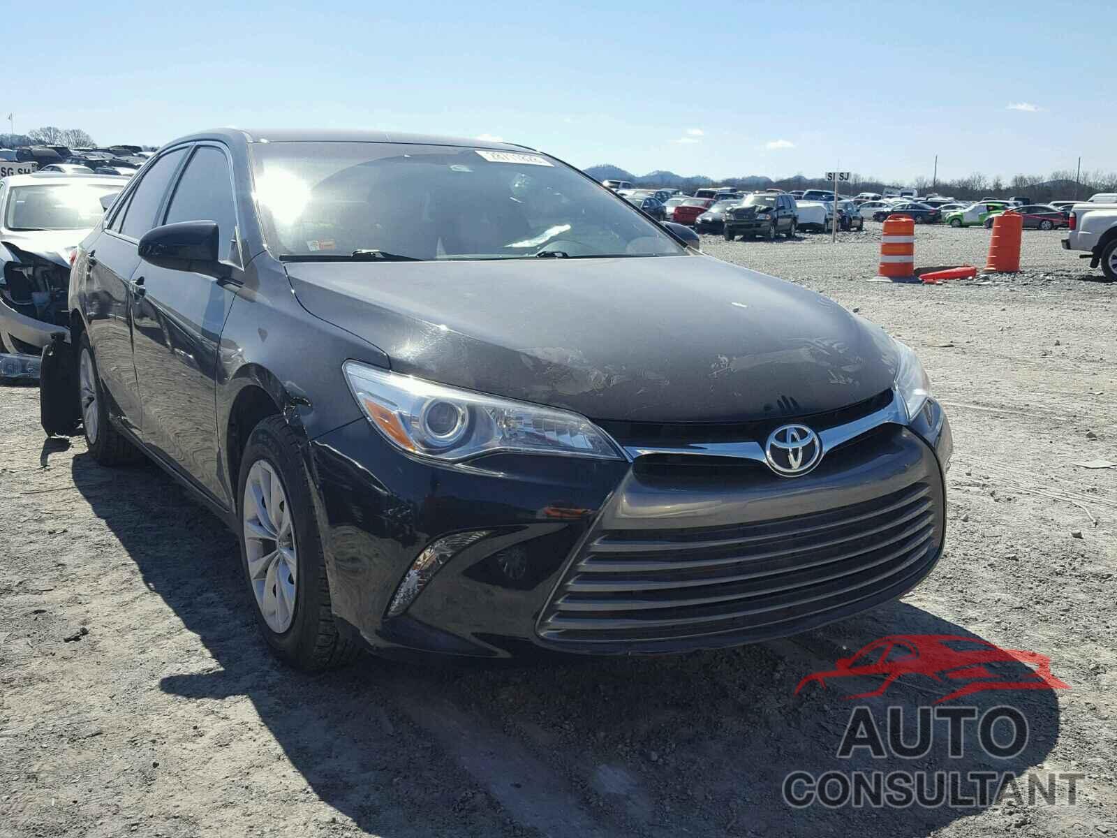 TOYOTA CAMRY 2015 - 4T4BF1FK3FR463999