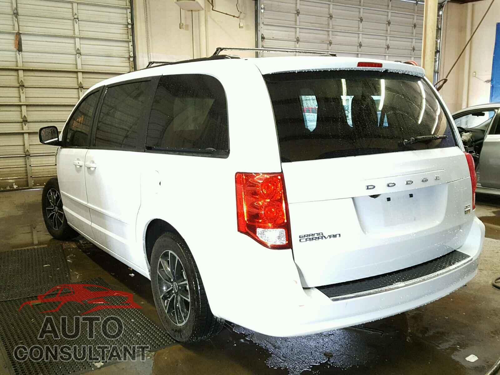 DODGE CARAVAN 2017 - 3N1AB7AP6KY373882