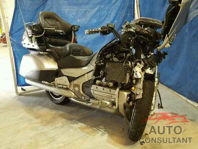 HONDA GL CYCLE 2015 - JH2SC68H9FK300251
